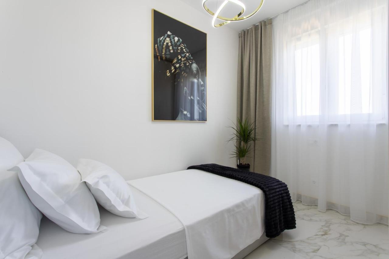 Apartments Taratta 1 Трогир Экстерьер фото